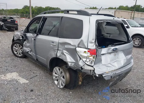 2012 Subaru Forester 2.5X Limited z USA, uszkodzony, nr VIN JF2SHAEC4CH464703